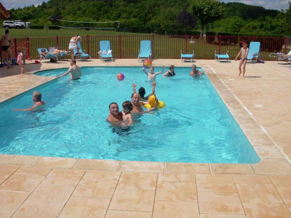 Camping De La Pelouse Jaulny Екстер'єр фото